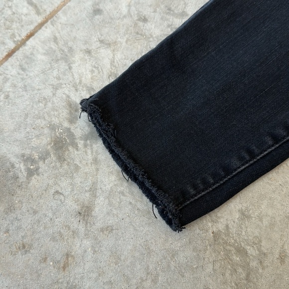 Mother Looker Ankle Fray Black Jeans in Blackbird Size 27 - Picture 2 of 8